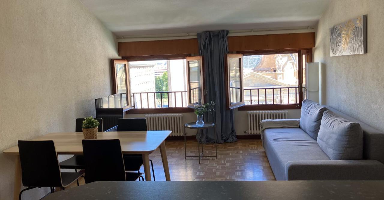 Vtz El Balcon A La Basilica I - Vistas Inmejorables A La Basilica Del Pilar! Apartment Zaragoza Ngoại thất bức ảnh